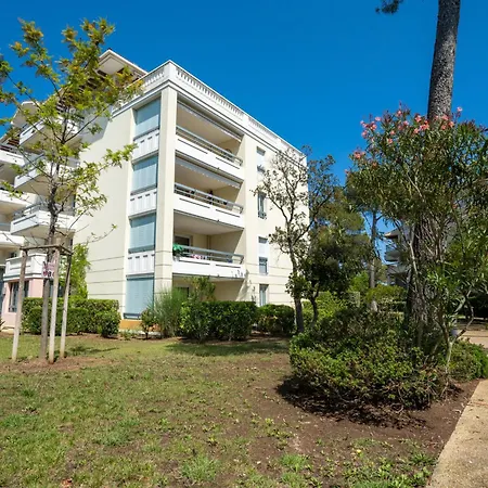 Appartement Le Grand Parc-14 By Interhome